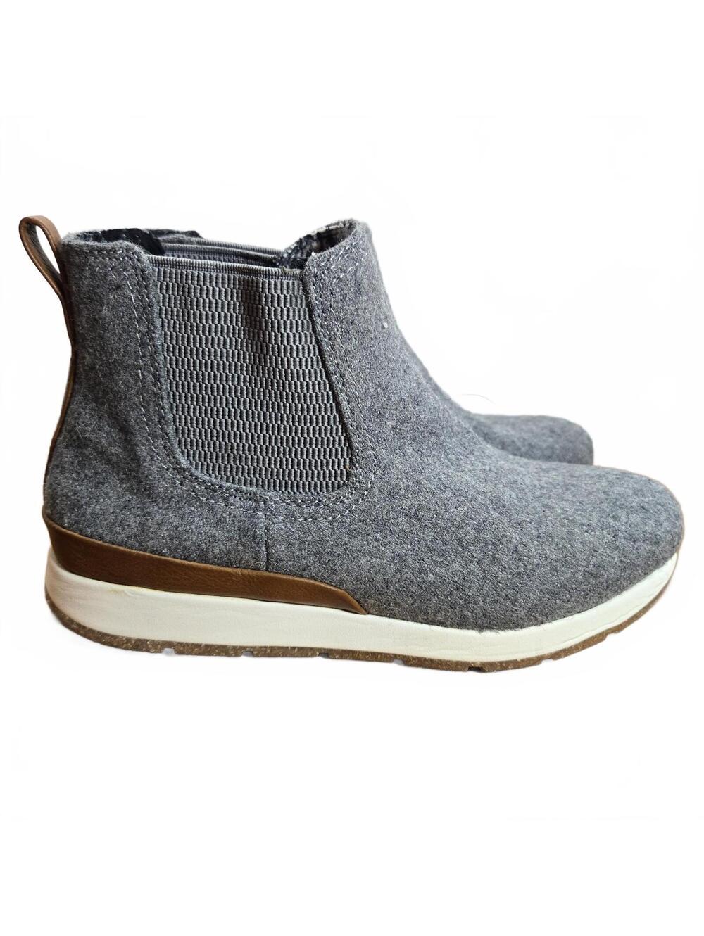 b.o.c Gray Chelsea Ankle Boots Women’s 6.5M Fall Rain Winter